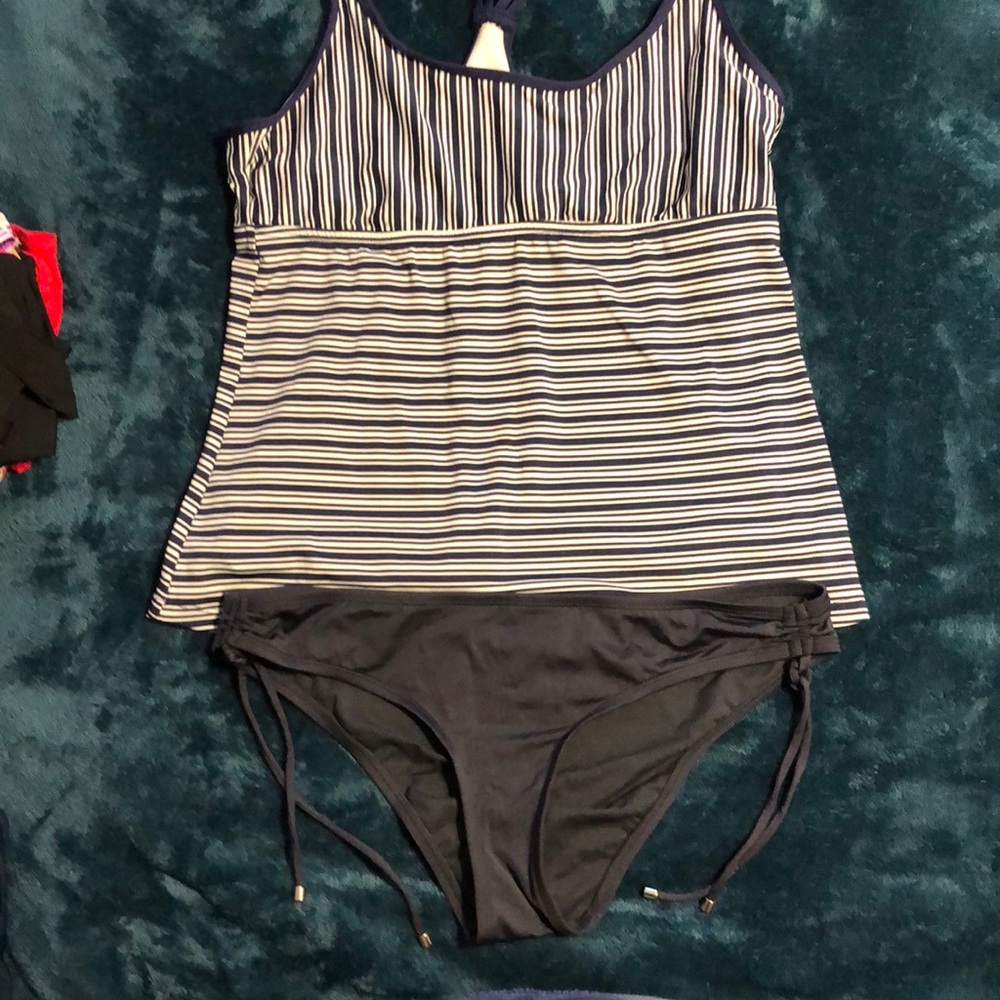 Mossimo XL bathing suit